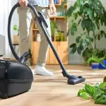 Bosch Seri 4 Torbalı elektrikli süpürge Siyah
